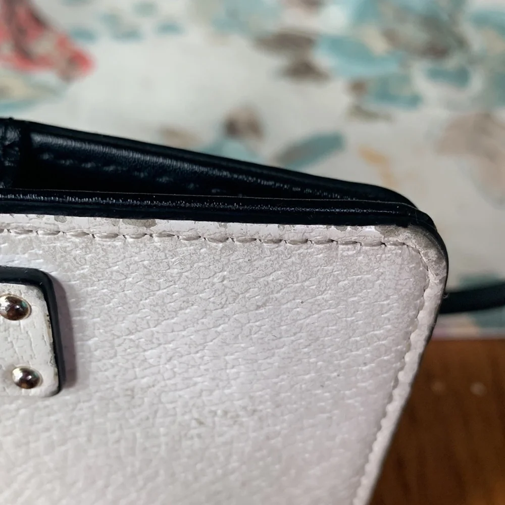 Kate Spade Leather Wallet